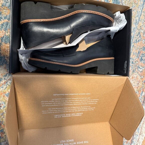 Naturalizer Darry (now Cabaret) Loafer - Picture 5 of 8